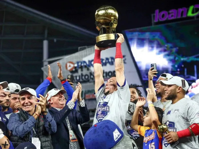 Más de $140 mil ganó Tiburones como campeón del Caribe