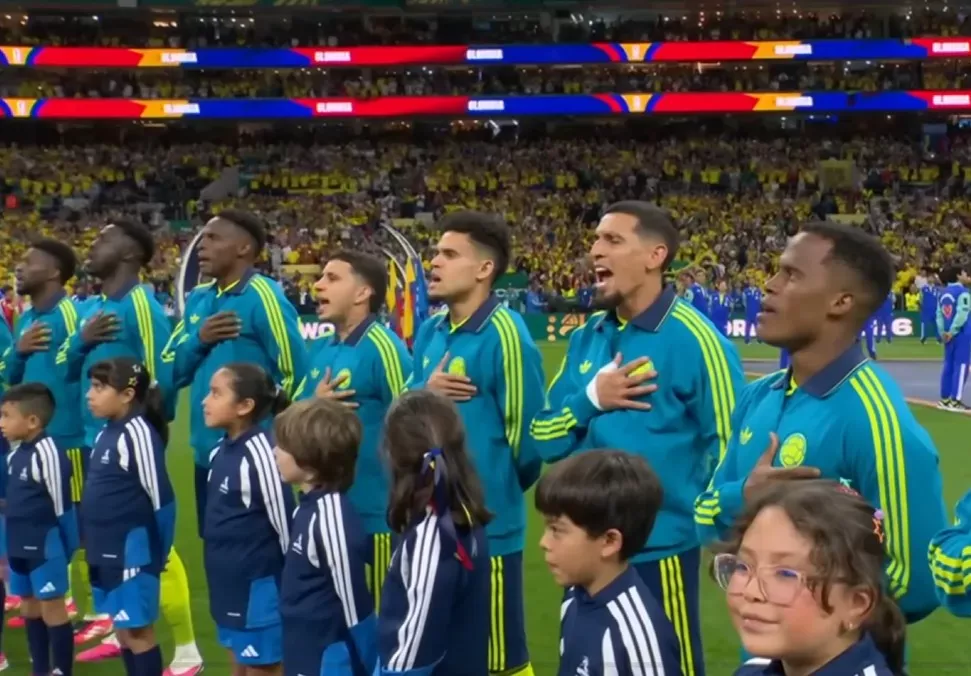 Colombia sew impuso en su debut en el Mundial