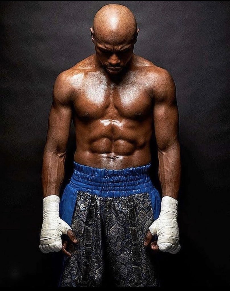 “Soy el único que puede hacer una pelea falsa y ganar 100 millones”, asegura Mayweather