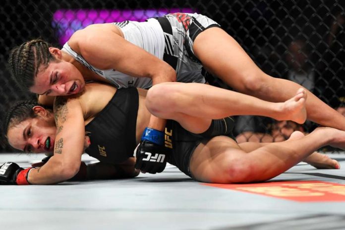 La venezolana Julianna Peña es la nueva campeona del peso gallo de la UFC tras noquear a Amanda Nunes